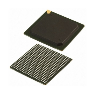 آرایه دروازه قابل برنامه ریزی LCMXO2-4000ZE-2FG484C اتومبیل 206 I / O برنامه نویسی منطق IC