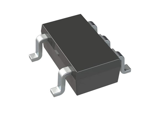 تراشه مدار مجتمع RAA2118034GP3 رگولاتور کاهنده DC/DC با جریان سکون فوق‌العاده کم 3.3 ولت 300 میلی‌آمپر