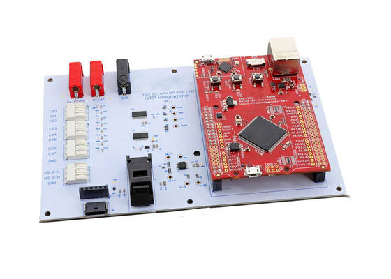 TLD7002-16-OTP-PRG راه‌حل‌های تعبیه‌شده LITIX™ Pixel Rear OTP Programmer Evaluation Board