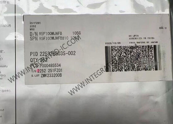 میکروکنترلر R5F100MJAFB سری RL78/G13 با حافظه برنامه 256 کیلوبایتی، فرکانس کلاک 32 مگاهرتز و 74 ورودی/خروجی