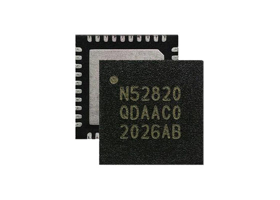 NRF52820-QDAA-R BT IC سیستم بلوتوث بر روی تراشه با قدرت خروجی 8 دی بی ام BT 5.3 پشتیبانی و محدوده دمای -40 °C تا 105 °C