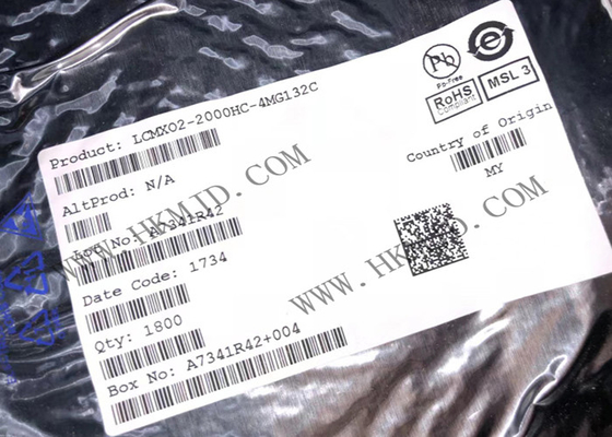 تراشه مدار مجتمع LCMXO2-2000HC-4MG132C FPGAs IC LCMXO2-2000 CSPBGA132