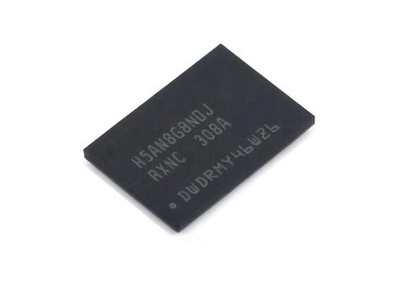 H5AN8G8NDJR-XNC 8Gb DDR4 تراشه IC حافظه DRAM همزمان با ولتاژ عملیاتی 1.2V و محدوده دمایی 0°C تا +85°C