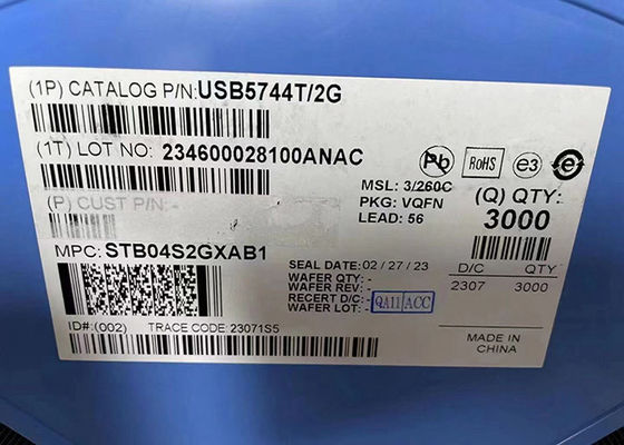 تراشه مدار مجتمع USB5744T/2G کنترلر هاب USB 4 پورت رابط USB 3.0 56-VQFN