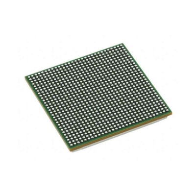 چیپ قابل برنامه ریزی FPGA LAV-AT-G70-3CSG841I 2.4GHz