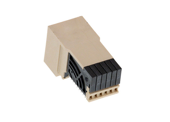 10123543-102LF کانکتورهای 20Gb / s AirMax VS2 Backplane Connectors