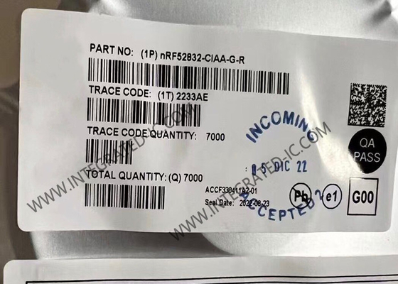 NRF52832-CIAA-G BT IC Versatile BT 5.4 SoC WLCSP50 سیستم چند پروتکل بر روی تراشه